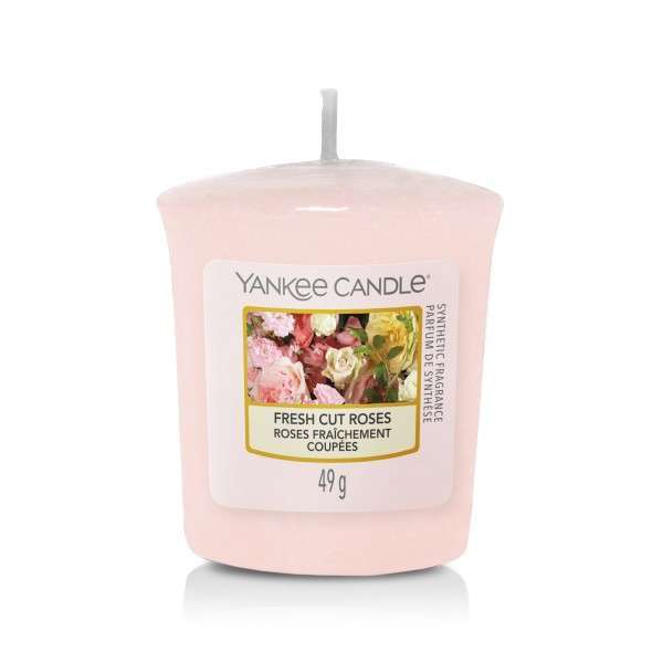 Mała świeczka Votive Yankee Candle FRESH CUT ROSES