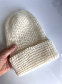 Ręcznie robiona czapka beanie AUREA 100% Baby Merino plus moher i jedwab 02 Ecru