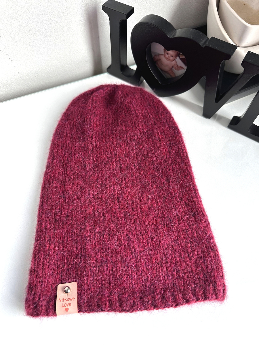 Ciepła czapka ręcznie robiona CHMURKA Alpaka 07 Rubinowy