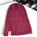 Ciepła czapka ręcznie robiona CHMURKA Alpaka 07 Rubinowy
