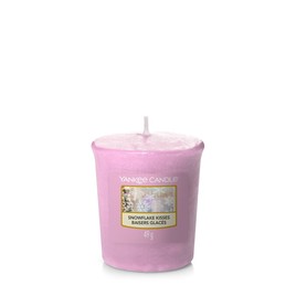 Mała świeczka zapachowa Votive Yankee Candle SNOWFLAKE KISSES