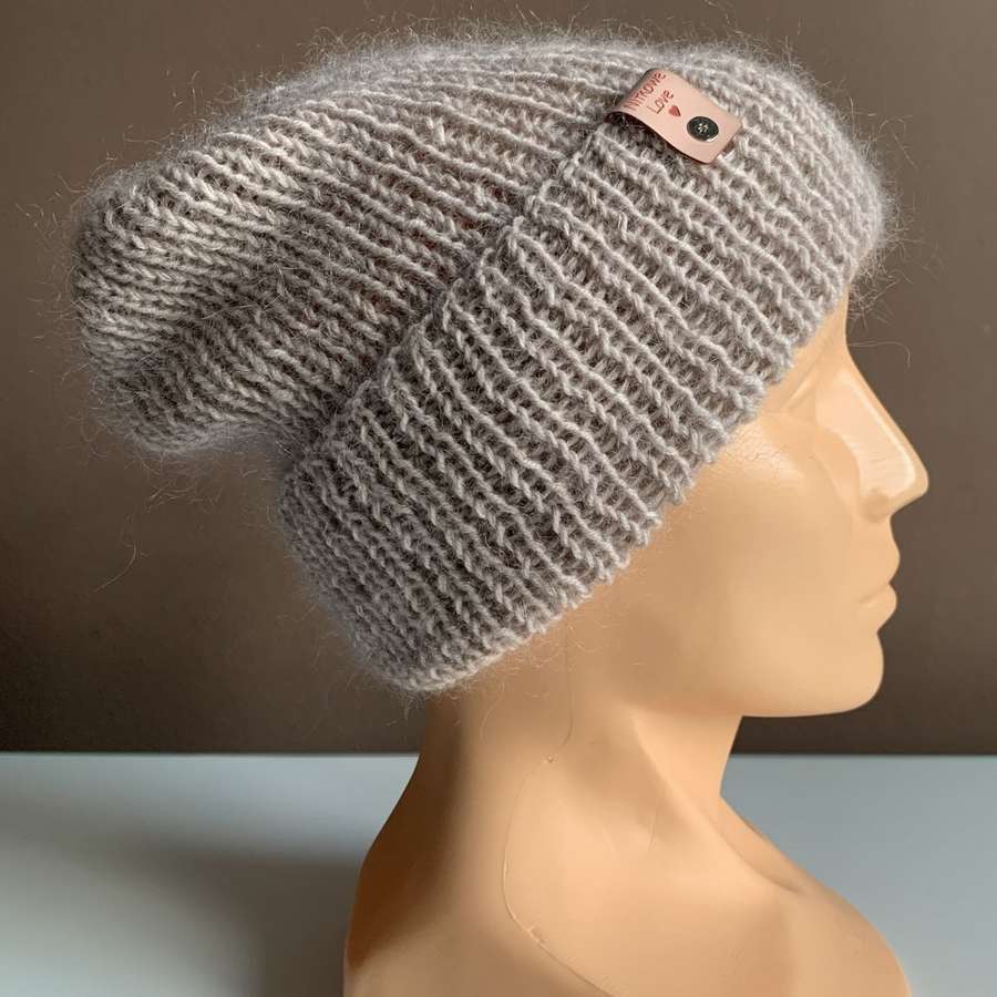 Ręcznie robiona czapka beanie AUREA 100% Baby Merino plus moher i jedwab 23/20 Jasny Beż