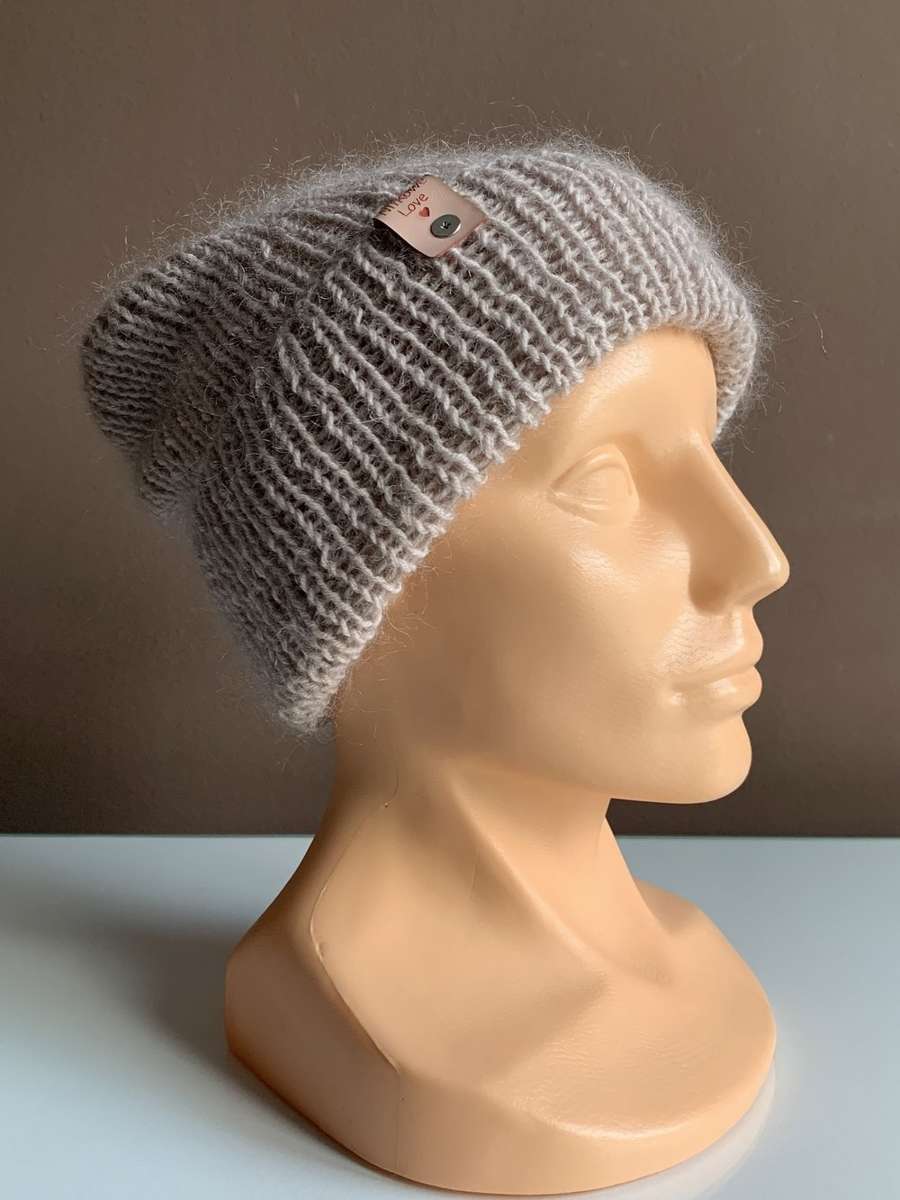 Ręcznie robiona czapka beanie AUREA 100% Baby Merino plus moher i jedwab 23/20 Jasny Beż